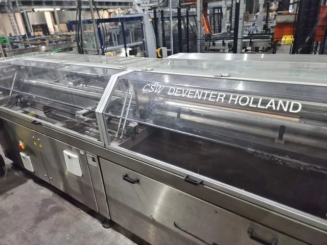 Linea di imbottigliamento usata per lattine 35.000 cph — KHS INOFILL CAN DVD