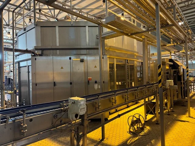 Linea di riempimento Krones usata 40.000 bph Isobarica — Krones Glass Bottling Line
